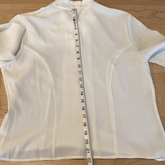 Vintage petite golden thread embroidery design long sleeve blouse - Picture 12 of 13